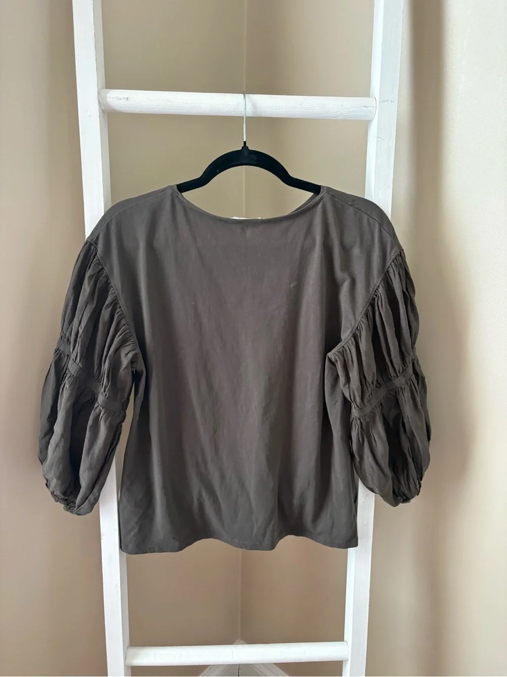 Madewell Dark Olive Puff-Sleeve Long Sleeve Tee